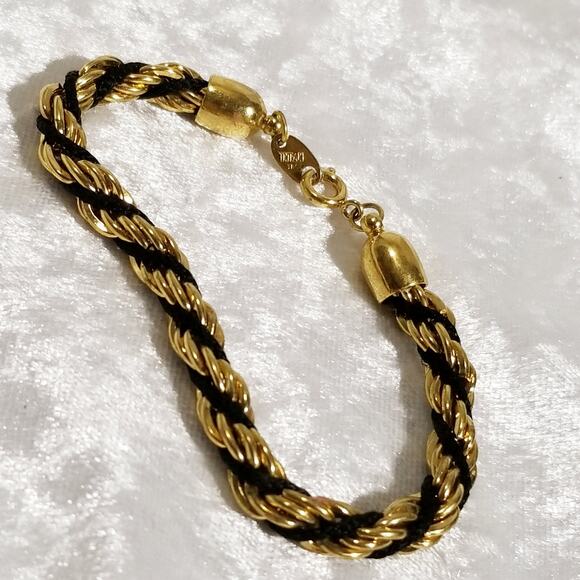 Trifari gold tone and black 7" bracelet 1.1735 - Picture 7 of 7